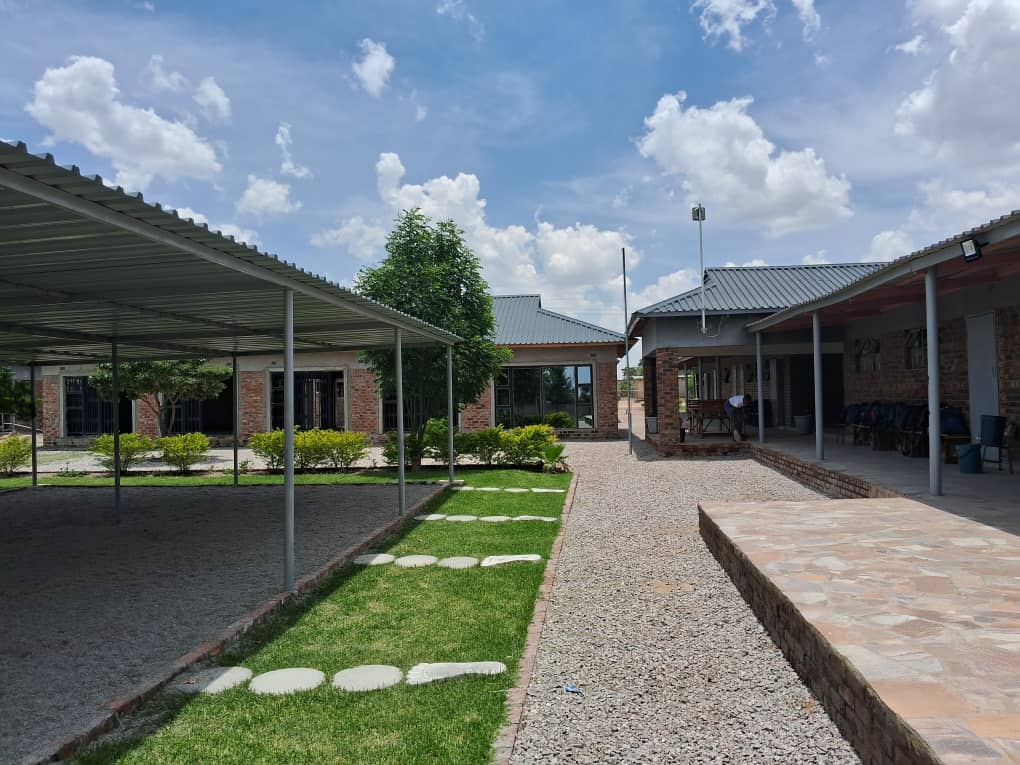 Supreme Junior School campus